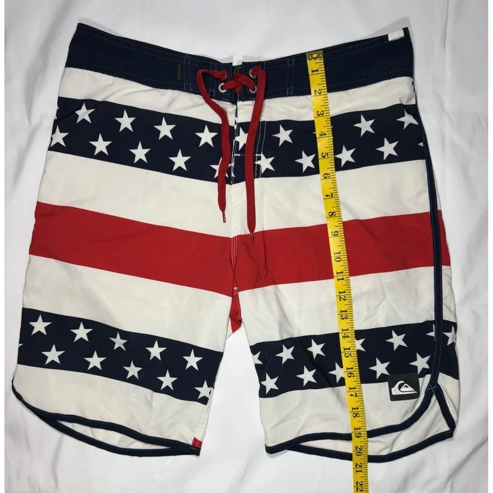 Quiksilver Men's Board Shorts Size 32 Red White Navy Star Print Swim Trunks